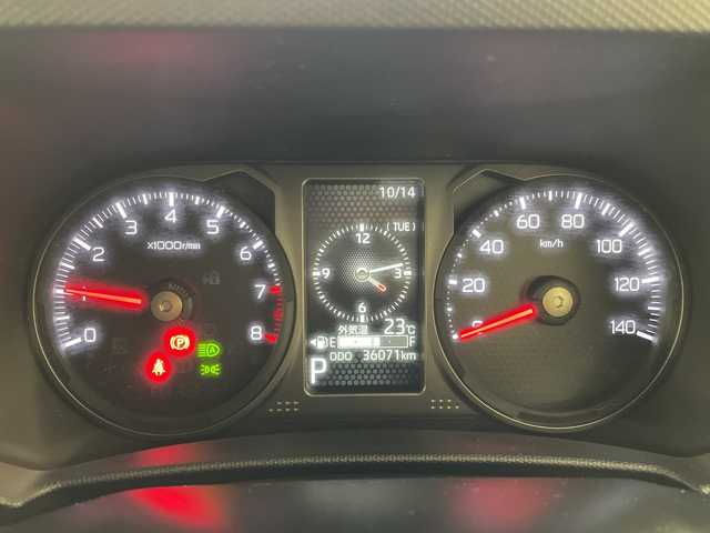 ダイハツ タフト G ターボ クロムベンチャー 愛知県 2022(令4)年 3.6万km ブラックマイカメタリック 純正ナビ/ガラスルーフ/クルーズコントロール/シートヒーター/バックカメラ/コーナーセンサー/純正アルミホイール/ルーフレール/LEDヘッドライト/オートマチックハイビーム/ETC/衝突軽減システム/フルセグ/CD DVD/Bluetooth/ステアリングスイッチ/スマートキー/プッシュスタート