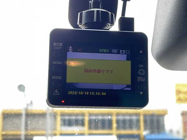 トヨタ ランドクルーザー AX 道北・旭川 2024(令6)年 3.3万km ベージュ /禁煙車//ワンオーナー//純正ナビ/CD/DVD/SD/BT/TV//トヨタセーフティーセンス/LDA/PCS/RSA//バックカメラ//ETC//社外ドライブレコーダー//純正フロアマット//ハーフレザーシート//木目調革巻きコンビステアリング//ステアリングスイッチ//クルーズコントロール//オートライト//LEDヘッドライト//LEDフォグランプ//オートハイビーム//スペアキー//保証書//取扱説明書