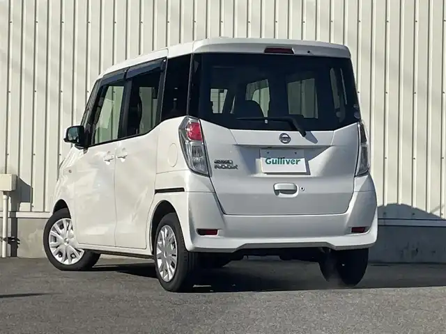 日産 デイズ ルークス X 山形県 2017(平29)年 4.6万km ホワイトパール 衝突被害軽減システム/純正ディスプレイオーディオ/　　【BT AM/FM iPod】/アラウンドビューモニター/両側パワースライドドア/アイドリングストップ/ステアリングスイッチ/電動格納ミラー/インテリジェントルームミラー/フロアマット/ドアバイザ―/インテリジェントキー×2