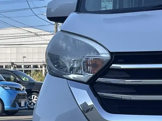 日産 デイズ ルークス X 山形県 2017(平29)年 4.6万km ホワイトパール 衝突被害軽減システム/純正ディスプレイオーディオ/　　【BT AM/FM iPod】/アラウンドビューモニター/両側パワースライドドア/アイドリングストップ/ステアリングスイッチ/電動格納ミラー/インテリジェントルームミラー/フロアマット/ドアバイザ―/インテリジェントキー×2