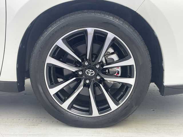 トヨタ ハリアー エレガンス GRスポーツ 愛知県 2018(平30)年 4.5万km ホワイトパールクリスタルシャイン ALPINE9型ナビ/・Bluetooth/・フルセグテレビ/バックカメラ/衝突軽減ブレーキ/レーンキープアシスト/オートマチックハイビーム/パワーシート/レーダークルーズコントロール/ビルトインＥＴＣ/ハーフレザーシート/スマートキー