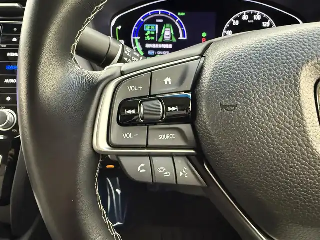 ホンダ インサイト EX・プライムスタイル 宮城県 2020(令2)年 1.9万km スーパープラチナグレーメタリック 純正8型ナビ/ホンダセンシング/バックカメラ/ビルトインETC2.0/本革&ウルトラスエードシート/シートヒーター/運転席/助手席パワーシート/アダプティブクルーズコントロール/ブラインドスポットインフォメーション/パドルシフト/プッシュスタート/純正ドライブレコーダー/オートライト/LEDヘッドライト/純正フロアマット/純正17インチアルミホイール/モデューロAW/スタッドレスタイヤセット車載