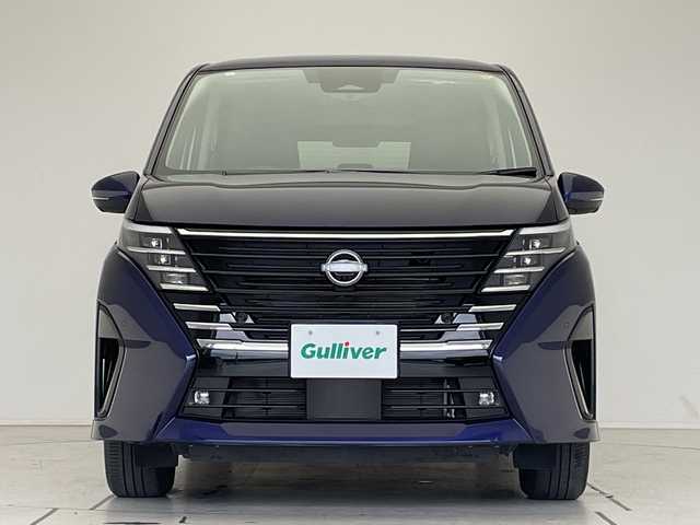 日産 セレナ ハイウェイスター V 愛知県 2023(令5)年 0.9万km アズライトブルー 純正12.3型ディスプレイオーディオナビ/全方位カメラ/両側パワースライドドア/レーダークルーズコントロール/バックカメラ/コーナーセンサー/純正アルミホイール/ETC2.0/ブラインドスポットモニター/LEDヘッドライト/パドルシフト/インテリジェントミラー/リアオートエアコン/オートマチックハイビーム/ワイヤレス充電機/ドライブレコーダー/ステアリングスイッチ/スマートキー/プッシュスタート