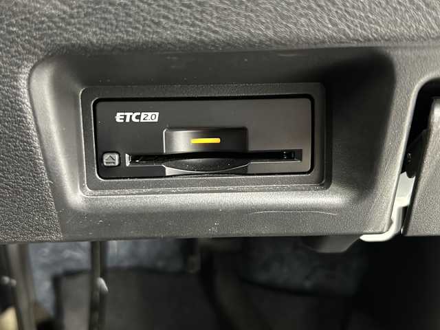 日産 セレナ ハイウェイスター V 大阪府 2023(令5)年 1.7万km 青 ワンオーナー/純正12.3インチディスプレイオーディオ(ナビ有)/【フルセグTV/Bluetooth/USB接続/HDMI】/アラウンドビューモニター/プロパイロット/デジタルインナーミラー/両側パワースライドドア/置く充電インテリジェントクルーズコントロール/エマージェンシーブレーキ/ブラインドスポットモニター/車線逸脱警報/先行車発進お知らせ/後退時車両検知/前後クリアランスソナー/ふらつき警報/ハーフレザーシート/前後シートヒーター/ステアリングヒーター/ロールサンシェード/後席パーソナブルテーブル/置く充電