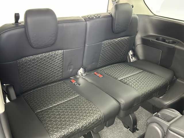 日産 セレナ ハイウェイスター V 大阪府 2023(令5)年 1.7万km 青 ワンオーナー/純正12.3インチディスプレイオーディオ(ナビ有)/【フルセグTV/Bluetooth/USB接続/HDMI】/アラウンドビューモニター/プロパイロット/デジタルインナーミラー/両側パワースライドドア/置く充電インテリジェントクルーズコントロール/エマージェンシーブレーキ/ブラインドスポットモニター/車線逸脱警報/先行車発進お知らせ/後退時車両検知/前後クリアランスソナー/ふらつき警報/ハーフレザーシート/前後シートヒーター/ステアリングヒーター/ロールサンシェード/後席パーソナブルテーブル/置く充電