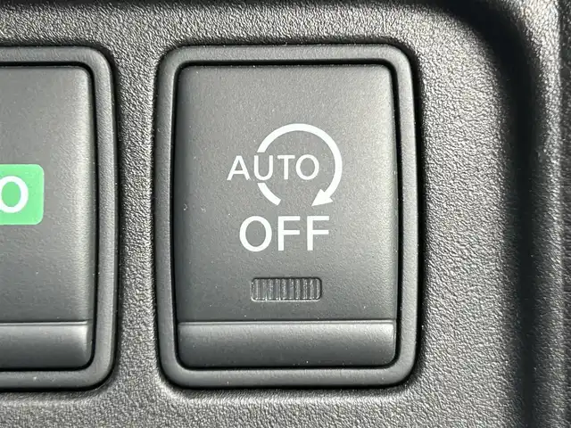 日産 セレナ ハイウェイスター 岡山県 2016(平28)年 7.6万km ブリリアントホワイトパール 登録時走行距離75335km/純正10インチナビ/フルセグTV(AM/FM/CD/DVD/Bluetooth)/純正11インチフリップダウンモニター/両側パワースライドドア/アラウンドビューモニター/ビルトインETC/ドライブレコーダー/インテリジェントルームミラー/プロパイロット/・インテリジェントクルーズコントロール/・車線逸脱防止支援システム/クリアランスソナー/衝突軽減ブレーキ/横滑り防止装置/オートマチックハイビーム/アイドリングストップ/電子パーキングブレーキ/オートブレーキホールド/16インチ純正AW/純正フロアマット