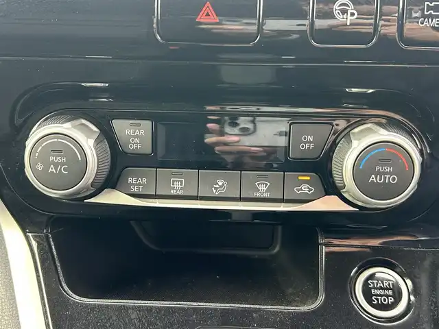 日産 セレナ ハイウェイスター 岡山県 2016(平28)年 7.6万km ブリリアントホワイトパール 登録時走行距離75335km/純正10インチナビ/フルセグTV(AM/FM/CD/DVD/Bluetooth)/純正11インチフリップダウンモニター/両側パワースライドドア/アラウンドビューモニター/ビルトインETC/ドライブレコーダー/インテリジェントルームミラー/プロパイロット/・インテリジェントクルーズコントロール/・車線逸脱防止支援システム/クリアランスソナー/衝突軽減ブレーキ/横滑り防止装置/オートマチックハイビーム/アイドリングストップ/電子パーキングブレーキ/オートブレーキホールド/16インチ純正AW/純正フロアマット