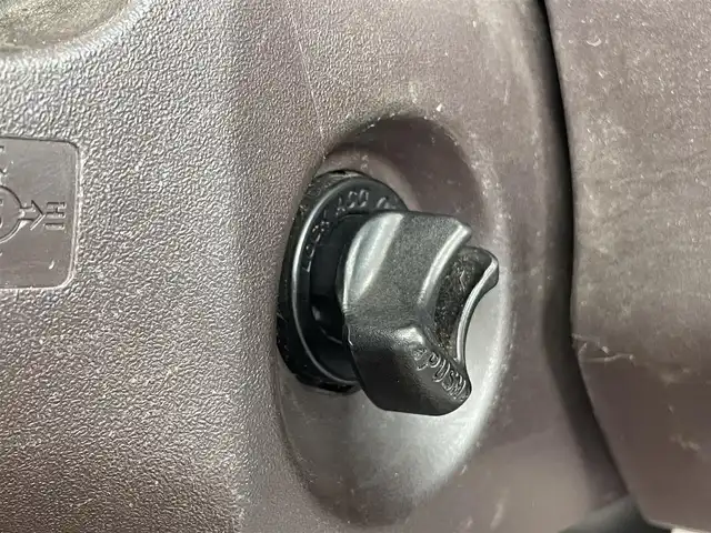 トヨタ パッソ X Lパッケージ 岡山県 2010(平22)年 14.3万km グレイッシュパープルメタリックオパール 登録時走行距離142896km/社外SDナビ/(AM/FM/TV/BT/DISC)/バックカメラ/ETC/電動格納ミラー/パワーステアリング/パワーウィンドウ/純正フロアマット/スマートキー/AAC/取扱説明書/記録簿/保証書