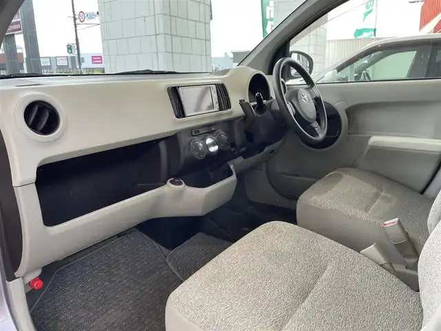 トヨタ パッソ X Lパッケージ 岡山県 2010(平22)年 14.3万km グレイッシュパープルメタリックオパール 登録時走行距離142896km/社外SDナビ/(AM/FM/TV/BT/DISC)/バックカメラ/ETC/電動格納ミラー/パワーステアリング/パワーウィンドウ/純正フロアマット/スマートキー/AAC/取扱説明書/記録簿/保証書