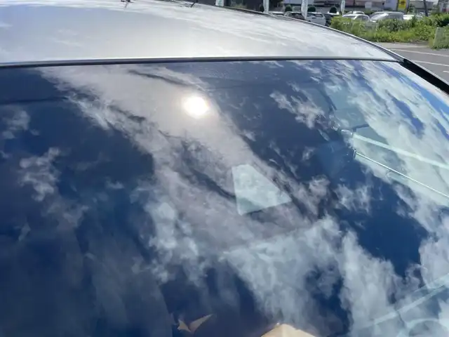 レクサス ＵＸ 250h バージョンC 鳥取県 2019(平31)年 5.5万km ソニックチタニウム 純正ナビ／フルセグ／ＤＶＤ／ＣＤ／ＢＴ/バックカメラ/ビルトインＥＴＣ/前後ドライブレコーダー/電動サンルーフ/ブラウンレザーシート/前席パワーシート/前席シートヒーター/プリクラッシュセーフティ/レーダークルーズコントロール/ＬＥＤヘットライト/純正フォグライト/前後クリアランスソナー/純正17インチアルミホイール/フロアマット
