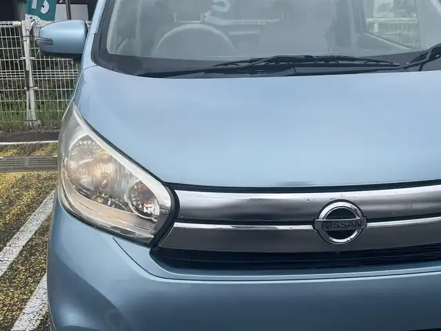 日産 デイズ X 宮城県 2015(平27)年 1.7万km アイスブルー CDオーディオ/360度、バックカメラ付バックミラー/社外スタッドレス(155/65R14)/電動格納ミラー/オートライト/プッシュスタートボタン/スペアキー×１/プリクラッシュセーフティ/純正マット　