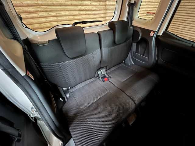 日産 デイズ ルークス ハイウェイスター Xターボ 道央・札幌 2018(平30)年 8.3万km ホワイトパール 【2509031374】/4WD/衝突軽減ブレーキ　/ＳＤナビ　/フルセグＴＶ　/アラウンドビューカメラ　/前席シートヒーター　/ドライブレコーダー　/コーナーセンサー　/片側電動スライドドア　/純正１４インチアルミホイール　/リア席サンシェード/LEDヘッドライト/フォグライト/ETC