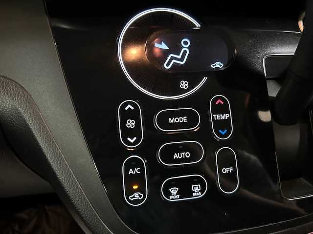 日産 デイズ ルークス ハイウェイスター Xターボ 道央・札幌 2018(平30)年 8.3万km ホワイトパール 【2509031374】/4WD/衝突軽減ブレーキ　/ＳＤナビ　/フルセグＴＶ　/アラウンドビューカメラ　/前席シートヒーター　/ドライブレコーダー　/コーナーセンサー　/片側電動スライドドア　/純正１４インチアルミホイール　/リア席サンシェード/LEDヘッドライト/フォグライト/ETC