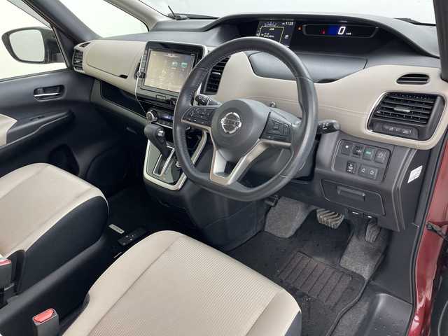 日産 セレナ ハイウェイスター 道央・札幌 2016(平28)年 7万km マルーンレッド ・４WD/・純正ナビ（TV＆CD＆DVD＆BT＆SD）/・全方位モニター/・エマージェンシーブレーキ/・アイドリングストップ/・純正フリップダウンモニター/・クルーズコントロール/・両側パワースライドドア/・ビルトインETC/・オートライト/・ハロゲンヘッドライト/・スマートキー