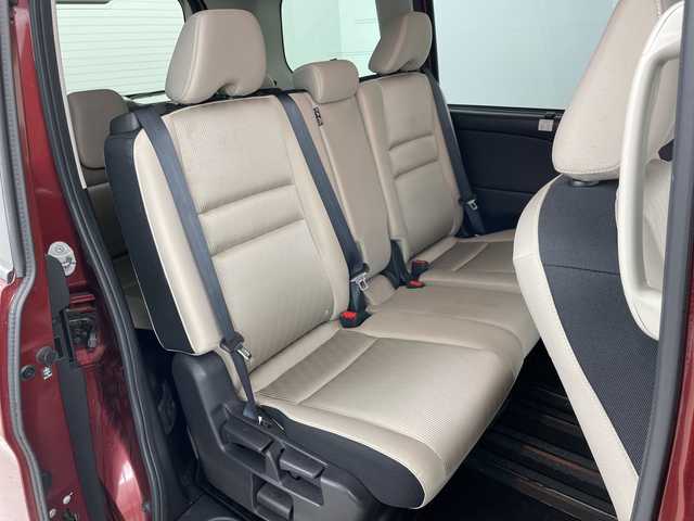 日産 セレナ ハイウェイスター 道央・札幌 2016(平28)年 7万km マルーンレッド ・４WD/・純正ナビ（TV＆CD＆DVD＆BT＆SD）/・全方位モニター/・エマージェンシーブレーキ/・アイドリングストップ/・純正フリップダウンモニター/・クルーズコントロール/・両側パワースライドドア/・ビルトインETC/・オートライト/・ハロゲンヘッドライト/・スマートキー