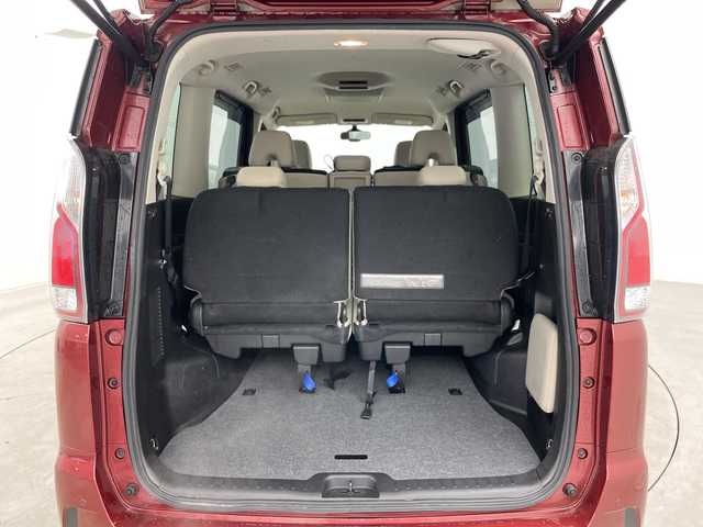 日産 セレナ ハイウェイスター 道央・札幌 2016(平28)年 7万km マルーンレッド ・４WD/・純正ナビ（TV＆CD＆DVD＆BT＆SD）/・全方位モニター/・エマージェンシーブレーキ/・アイドリングストップ/・純正フリップダウンモニター/・クルーズコントロール/・両側パワースライドドア/・ビルトインETC/・オートライト/・ハロゲンヘッドライト/・スマートキー