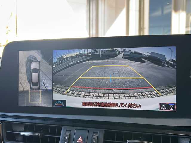 レクサス ＥＳ 300h Fスポーツ 静岡県 2022(令4)年 3.7万km ホワイトノーヴァガラスフレーク 純正ナビ/・AM/FM/・CD/DVD/・サウンドライブラリ/・SD/・USB/・Bluetooth/・Miracast/・AUX/・フルセグTV/主要装備/・ＴＲＤエアロ/・マフラー４本出し/・マークレビンソンサウンドシステム/・デジタルアウターミラー/・デジタルインナーミラー/・全方位カメラ/・パワートランク/・前後ドライブレコーダー/・SUPER CATレーダー探知機/・黒／赤レザー/・純正１９インチＡＷ(ブラック)/・オレンジキャリパー/・ヘッドアップディスプレイ/・ビルトインＥＴＣ2.0/・パワーシート/・サンルーフ/・シートヒーター＆ベンチレーション/・ステアリングヒーター