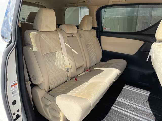 トヨタ アルファード X 愛知県 2020(令2)年 4.9万km ホワイトパールクリスタルシャイン 純正9型ディズプレイオーディオナビ/フリップダウンモニター/両側パワースライドドア/レーダークルーズコントロール/バックカメラ/コーナーセンサー/純正アルミホイール/リアオートエアコン/ドライブレコーダー/ＥＴＣ/オートマチックハイビーム/衝突軽減システム/フルセグ/ＣＤ/Bluetooth/ステアリングスイッチ/スマートキー/プッシュスタート