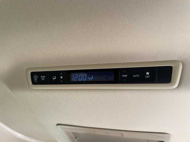 トヨタ アルファード X 愛知県 2020(令2)年 4.9万km ホワイトパールクリスタルシャイン 純正9型ディズプレイオーディオナビ/フリップダウンモニター/両側パワースライドドア/レーダークルーズコントロール/バックカメラ/コーナーセンサー/純正アルミホイール/リアオートエアコン/ドライブレコーダー/ＥＴＣ/オートマチックハイビーム/衝突軽減システム/フルセグ/ＣＤ/Bluetooth/ステアリングスイッチ/スマートキー/プッシュスタート