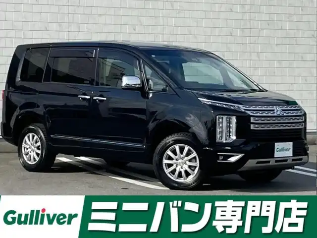 三菱 デリカＤ：５ P 福岡県 2023(令5)年 1.3万km グラファイトグレーメタリック/ブラックマイカ 純正10.1型SDナビ(フルセグTV/CD/DVD/BT)アラウンドビューブラインドスポットオートホールドドラレコ両側パワスラクルコンETC電動リアハンドルヒーターUSB純正LED純正フロアマットプッシュスタートスマートキー