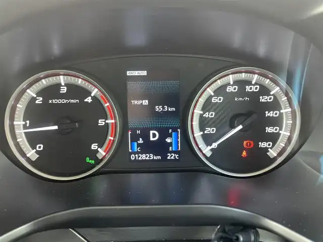 三菱 デリカＤ：５ P 福岡県 2023(令5)年 1.3万km グラファイトグレーメタリック/ブラックマイカ 純正10.1型SDナビ(フルセグTV/CD/DVD/BT)アラウンドビューブラインドスポットオートホールドドラレコ両側パワスラクルコンETC電動リアハンドルヒーターUSB純正LED純正フロアマットプッシュスタートスマートキー