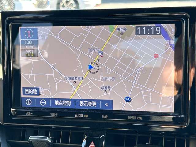 トヨタ カローラ スポーツ ハイブリッドG 大阪府 2018(平30)年 2.7万km ホワイトパールクリスタルシャイン 純正9インチナビ(フルセグ/Bluetooth/CD/DVD)/ブラインドスポットモニター/レーダークルーズコントロール/バックカメラ/衝突被害軽減システム/横滑り防止装置/レーンキープアシスト/コーナーセンサー/オートマチックハイビーム/オートライト/純正LEDライト/フロントフォグランプ/純正AW（16inch)/純正フロアマット/ビルトインEC/ドライブレコーダー/スペアキー1本