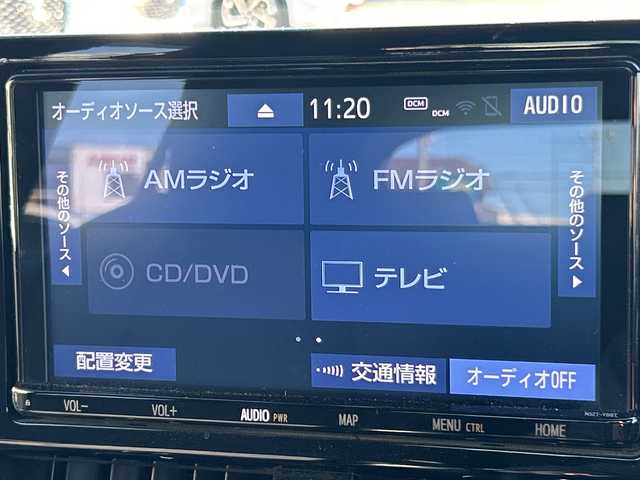 トヨタ カローラ スポーツ ハイブリッドG 大阪府 2018(平30)年 2.7万km ホワイトパールクリスタルシャイン 純正9インチナビ(フルセグ/Bluetooth/CD/DVD)/ブラインドスポットモニター/レーダークルーズコントロール/バックカメラ/衝突被害軽減システム/横滑り防止装置/レーンキープアシスト/コーナーセンサー/オートマチックハイビーム/オートライト/純正LEDライト/フロントフォグランプ/純正AW（16inch)/純正フロアマット/ビルトインEC/ドライブレコーダー/スペアキー1本