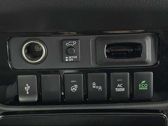 三菱 アウトランダー ＰＨＥＶ G プラスパッケージ 千葉県 2020(令2)年 4.2万km アメジストブラック 衝突軽減ブレーキ/レーンキープアシスト/純正メモリナビ（フルセグ/Bluetooth）/全方位カメラ/ステアリングスイッチ/ETC/レーダークルーズコントロール/ハーフレザーシート/シートヒーター（D/N席）/スマートキー/プッシュスタート/LEDヘッドライト/オートライト/ウィンカーミラー/純正フロアマット/純正サイドバイザー/W＋サイドエアバッグ/ステアリングヒーター