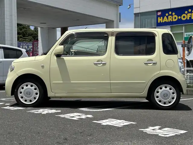 ダイハツ ミラ ココア X 長崎県 2016(平28)年 7.3万km コットンアイボリー 純正SDナビ(FM/AM/BT/CD/DVD)/スマートキー/ETC/前方ドラレコ/純正フロアマット/ヘッドランプマニュアルレベリングスイッチ/ecoIDLE/ISOFIX/ABS/SRSダブルエアバッグ/バックカメラ/取扱説明書/記録簿/保証書/盗難防止装置/シートアレンジ/イモビライザー機能
