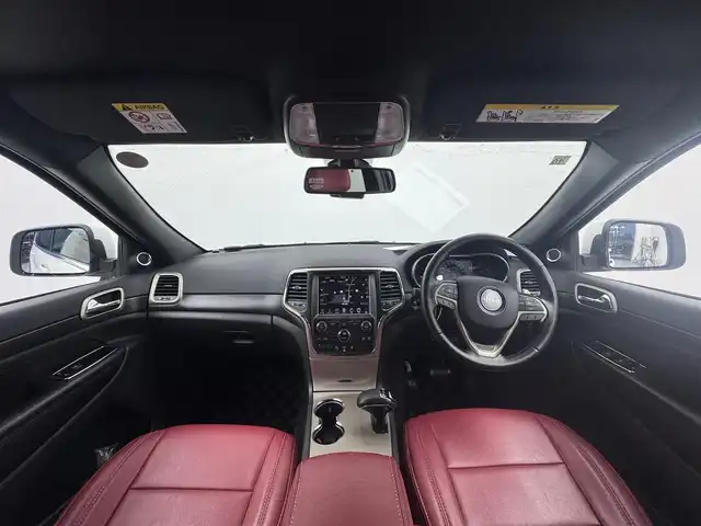 クライスラー・ジープ ジープ グランドチェロキー ラレード 愛知県 2016(平28)年 9.4万km 白 純正ナビ/バックカメラ/フロントカメラ/サイドカメラ/クルーズコントロール/ミュージックサーバー/CD再生可能/パワーシート/純正フロアマット/オートライト/純正らいと/AUX
