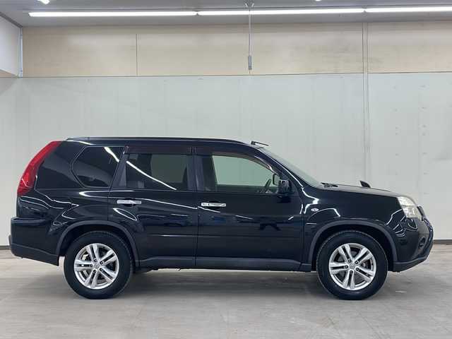 日産 エクストレイル 20X 道央・札幌 2010(平22)年 10.2万km ダイヤモンドブラック /４WD//社外メモリナビ//フルセグテレビ//バックカメラ//ドアバイザー//ルーフレール//ダウンヒルアシストコントロール//ETC//HIDヘッドライト
