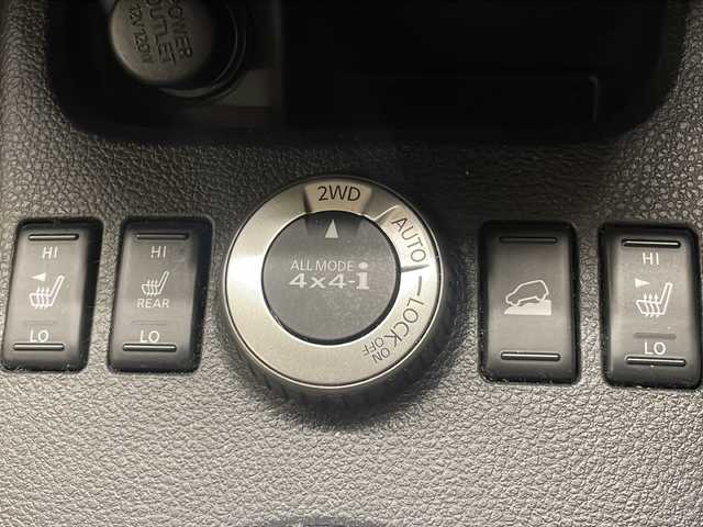 日産 エクストレイル 20X 道央・札幌 2010(平22)年 10.2万km ダイヤモンドブラック /４WD//社外メモリナビ//フルセグテレビ//バックカメラ//ドアバイザー//ルーフレール//ダウンヒルアシストコントロール//ETC//HIDヘッドライト