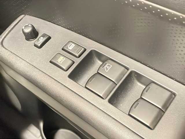日産 エクストレイル 20X 道央・札幌 2010(平22)年 10.2万km ダイヤモンドブラック /４WD//社外メモリナビ//フルセグテレビ//バックカメラ//ドアバイザー//ルーフレール//ダウンヒルアシストコントロール//ETC//HIDヘッドライト