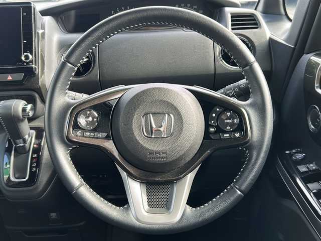 ホンダ Ｎ ＢＯＸ カスタム G L ターボ ホンダセンシング 静岡県 2020(令2)年 3.6万km プラチナホワイトパール 純正8インチナビ/地デジTV/純正CD/DVD/Bluetooth/バックカメラ/両側パワースライドドア/ローダウン/社外15インチAW/社外マフラー/ホンダセンシング/ハーフレザー/シートヒーター/ETC/スマートキー