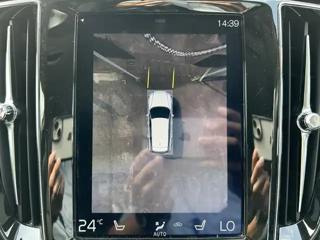 ボルボ Ｖ６０ クロスカントリー T5 AWD 宮崎県 2020(令2)年 3.5万km オスミウムグレーM 純正HDDナビ/・Bluetooth/・AM　FM/・USB/・フルセグテレビ/・AppleCarPlay/・AndroidAuto/ブラックレザーシート/・DN席シートヒーター/・DN席パワーシート/全方位カメラ/・フロントカメラ/・サイドカメラ/・バックカメラ /アイドリングストップ/プッシュスタート/アクティブクルーズコントロール/・レーンキープアシスト/・ブラインドスポットモニター/ETC/LEDヘッドライト/電動リアゲート/純正18インチアルミホイール