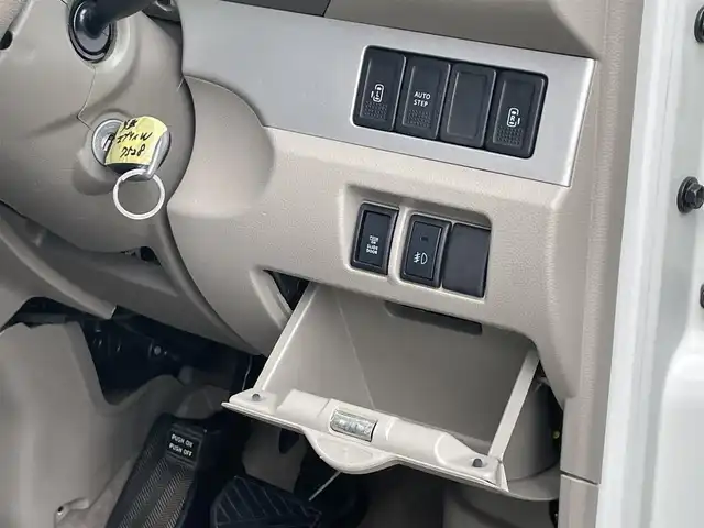 スズキ エブリィ ワゴン PZターボ スペシャル ハイルーフ 静岡県 2010(平22)年 16.1万km パールホワイト 社外ナビ（CN-HE02D）/地デジ /Bカメラ /両側パワスラ　/オートステップ　/ETC /純正１４インチAW /電動格納ドアミラー　/リモコンキー  /スペアキー  /保証書　/取説