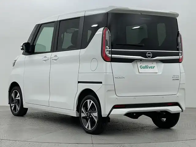 日産 ルークス HWS Gターボ プロパイロットED 新潟県 2023(令5)年 0.3万km ホワイトパール 4WD/エマージェンシーブレーキ/デジタルインナーミラー/純正9インチナビ/フルセグTV/Bluetooth/アラウンドビューモニター/両側パワースライドドア/フットオープナー/プロパイロット/LEDオートライト/フォグランプ/革シート/シートヒーター/純正15インチアルミホイール/ステアリングリモコン/ステアリングヒーター/ステアリングリモコン/電格ミラー/ウィンカーミラー/スマートキー