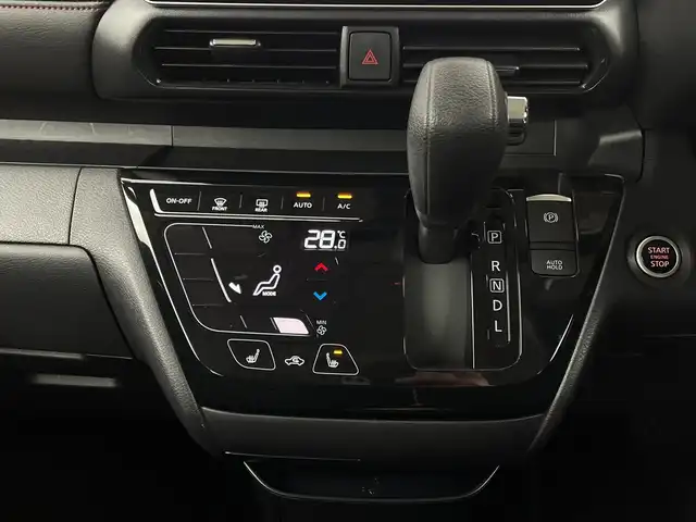 日産 ルークス HWS Gターボ プロパイロットED 新潟県 2023(令5)年 0.3万km ホワイトパール 4WD/エマージェンシーブレーキ/デジタルインナーミラー/純正9インチナビ/フルセグTV/Bluetooth/アラウンドビューモニター/両側パワースライドドア/フットオープナー/プロパイロット/LEDオートライト/フォグランプ/革シート/シートヒーター/純正15インチアルミホイール/ステアリングリモコン/ステアリングヒーター/ステアリングリモコン/電格ミラー/ウィンカーミラー/スマートキー