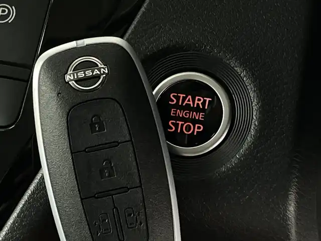 日産 ルークス HWS Gターボ プロパイロットED 新潟県 2023(令5)年 0.3万km ホワイトパール 4WD/エマージェンシーブレーキ/デジタルインナーミラー/純正9インチナビ/フルセグTV/Bluetooth/アラウンドビューモニター/両側パワースライドドア/フットオープナー/プロパイロット/LEDオートライト/フォグランプ/革シート/シートヒーター/純正15インチアルミホイール/ステアリングリモコン/ステアリングヒーター/ステアリングリモコン/電格ミラー/ウィンカーミラー/スマートキー