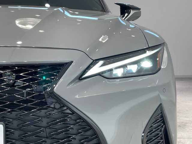 レクサス ＩＳ 500 Fスポーツパフォーマンス 宮城県 2024(令6)年 1.1万km グレーⅡ レクサスセーフティーセンス/・プリクラッシュセーフティー/・レーントレーシングアシスト/・アダプティブクルーズコントロール/・オートマチックハイビーム/・ドライバー異常時対応システム/・ロードサインアシスト/純正ナビ/・フルセグTV/BT/CD/DVD/・全周囲カメラ/・ETC/・ドライブレコーダー/マークレビンソンサウンド/電子パーキング/・オートホールド/革巻きステアリング/・ステアリングリモコン/・パドルシフト/・ステアリングヒーター/ハーフレザーシート/・パワーシート(運転席/助手席)/・メモリシート(運転席)/・シートヒーター(運転席/助手席)/・エアシート(運転席/助手席)/プッシュスタート/・スマートキー/LEDヘッドライト/・オートライト/LEDヘッドライト/電動格納ミラー/純正フロアマット