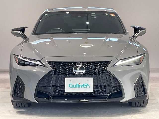 レクサス ＩＳ 500 Fスポーツパフォーマンス 宮城県 2024(令6)年 1.1万km グレーⅡ レクサスセーフティーセンス/・プリクラッシュセーフティー/・レーントレーシングアシスト/・アダプティブクルーズコントロール/・オートマチックハイビーム/・ドライバー異常時対応システム/・ロードサインアシスト/純正ナビ/・フルセグTV/BT/CD/DVD/・全周囲カメラ/・ETC/・ドライブレコーダー/マークレビンソンサウンド/電子パーキング/・オートホールド/革巻きステアリング/・ステアリングリモコン/・パドルシフト/・ステアリングヒーター/ハーフレザーシート/・パワーシート(運転席/助手席)/・メモリシート(運転席)/・シートヒーター(運転席/助手席)/・エアシート(運転席/助手席)/プッシュスタート/・スマートキー/LEDヘッドライト/・オートライト/LEDヘッドライト/電動格納ミラー/純正フロアマット