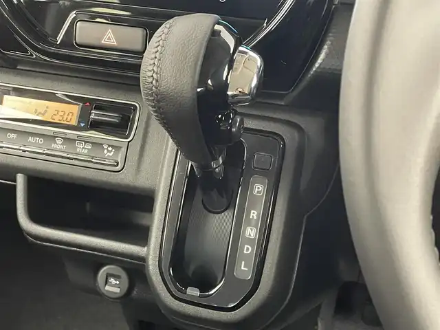 スズキ ハスラー HYBRID X 埼玉県 2025(令7)年 0.1千km ブルーイッシュブラックパール3 登録済未使用車　純正９インチディスプレイオーディオ　全方位モニター　セーフティサポート　レーダークルーズコントロール　シートヒーター　純正アルミホイール　スマートキー　オートハイビーム　ＬＥＤライト