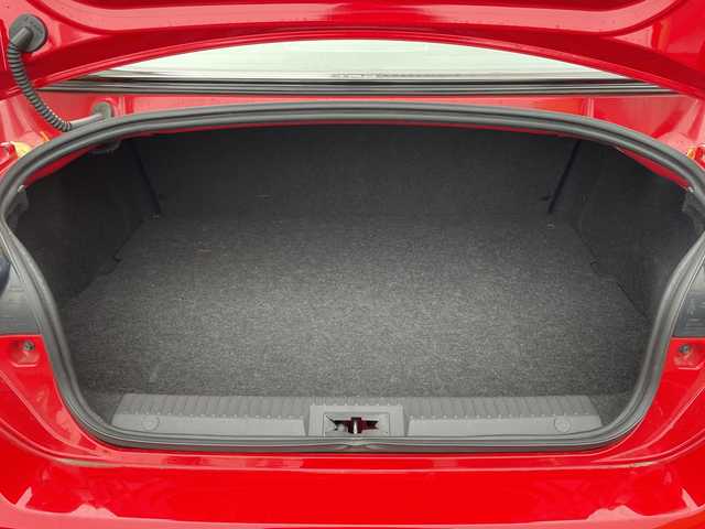 トヨタ ８６ GT リミテッド 埼玉県 2015(平27)年 7.8万km レッド ６速ＭＴ/ハーフレザーシート/前席シートヒーター/ディーラー７インチメモリナビ＆フルセグＴＶ/　（ＤＶＤ＆ＣＤ＆ＢＴ）/バックカメラ/ＥＴＣ（２．０）/クルーズコントロール/革巻きステアリング/リアスポイラー/純正１７inアルミホイール/ＨＩＤライト/電動格納ミラー/スマートキー/プッシュスタート/盗難防止装置/Ｗ＆サイド＋カーテンエアバッグ/横滑り防止装置/ＡＢＳ/ドアバイザー/フロアマット/新車保証書/取扱説明書/スマートスペアキー有