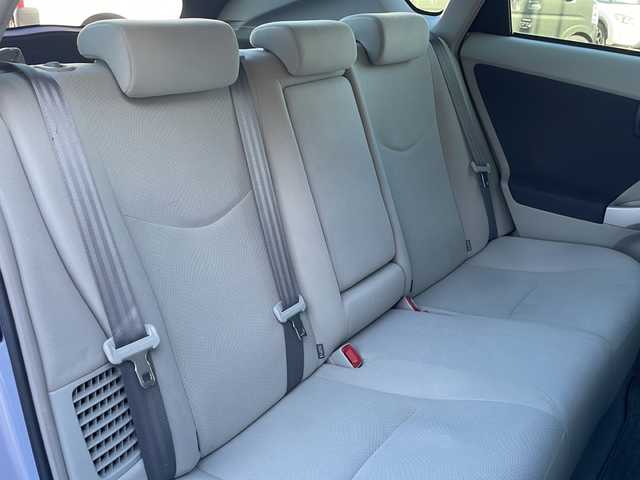 トヨタ プリウス S 兵庫県 2011(平23)年 5.5万km アイスバーグシルバーマイカメタリック ワンオーナー/社外ポータブルナビ・ワンセグ/社外オーディオ・CD・FM・AM/ETC/リアコーナーセンサー/プッシュスタート/スマートキー×2/純正フロアマット