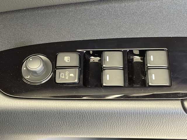 マツダ ＣＸ－５ XD スマートエディション 千葉県 2021(令3)年 3.2万km ジェットブラックマイカ 純正ナビ/　CD/DVD/Bluetooth/フルセグTV/　Apple car play/Android Auto/レーダークルーズコントロール/レーンキープアシスト/衝突軽減ブレーキ/クリアランスソナー/アラウンドビューモニター/ヘッドアップディスプレイ/ブラインドスポットモニター/標識認識機能/電動パーキング/オートホールド/オートハイビーム/パワーシート/メモリーシート（運転席）/前席シートヒーター/ステアリングヒーター/ETC/LEDライト/フロアマット/ドアバイザー