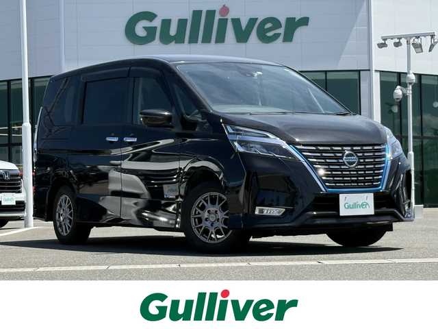 日産 セレナ e－パワー ハイウェイスター V 佐賀県 2020(令2)年 5.1万km ダイヤモンドブラック プロパイロット/ALPINE製11型ナビゲーション「EX11NX」/・AM/FM/BT/CD/DVD/フルセグ/アラウンドビューモニター/ALPINE製フリップダウンモニター/前後ドライブレコーダー/両側パワースライドドア/スマートキー/LEDヘッドライト/・オートマチックハイビーム/ETC/純正フロアマット/純正ドアバイザー/新車保証書/取扱説明書/スペアキー1本あり/インテリジェントセーフティー/・インテリジェント エマージェンシーブレーキ/・インテリジェント LI（車線逸脱防止支援システム）/・LDW（車線逸脱警報）/・インテリジェント クルーズコントロール（追従式）/・RCTA（後退時車両検知警報）/・ふらつき警報/・踏み間違い衝突防止アシスト（前後対応）/・SRSエアバッグ（運転席・助手席＋サイド＋カーテン）/・VDC（車両姿勢制御）＋TCS（トラクションコントロール）/・ヒルスタートアシスト