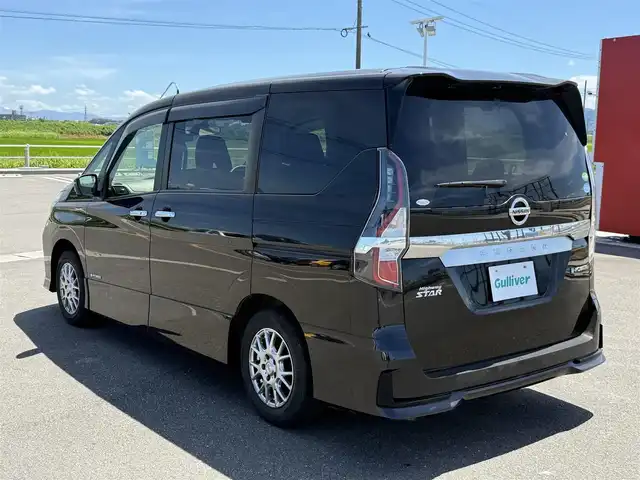 日産 セレナ e－パワー ハイウェイスター V 佐賀県 2020(令2)年 5.1万km ダイヤモンドブラック プロパイロット/ALPINE製11型ナビゲーション「EX11NX」/・AM/FM/BT/CD/DVD/フルセグ/アラウンドビューモニター/ALPINE製フリップダウンモニター/前後ドライブレコーダー/両側パワースライドドア/スマートキー/LEDヘッドライト/・オートマチックハイビーム/ETC/純正フロアマット/純正ドアバイザー/新車保証書/取扱説明書/スペアキー1本あり/インテリジェントセーフティー/・インテリジェント エマージェンシーブレーキ/・インテリジェント LI（車線逸脱防止支援システム）/・LDW（車線逸脱警報）/・インテリジェント クルーズコントロール（追従式）/・RCTA（後退時車両検知警報）/・ふらつき警報/・踏み間違い衝突防止アシスト（前後対応）/・SRSエアバッグ（運転席・助手席＋サイド＋カーテン）/・VDC（車両姿勢制御）＋TCS（トラクションコントロール）/・ヒルスタートアシスト