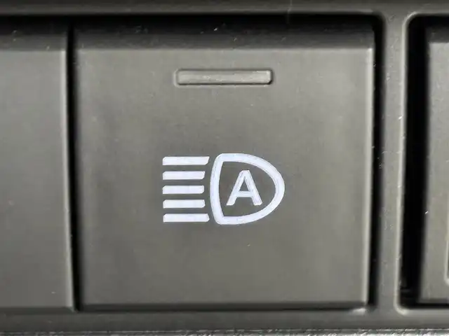 トヨタ カローラ クロス ハイブリッド Z 福岡県 2022(令4)年 5.2万km プラチナホワイトパールマイカ モデリスタエアロ　/純正９型ＤＡナビ／フルセグＴＶ　/全方位カメラ　/ビルトインＥＴＣ２．０　/前後ドラレコ　/トヨタセーフティセンス　/レーダークルーズコントロール　/コーナーセンサー　/衝突軽減ブレーキ　/レーンキープ　/アクセル踏み間違い防止　/ＢＳＭ　/シートヒーター　/パワーバックドア　/純正１８インチＡＷ