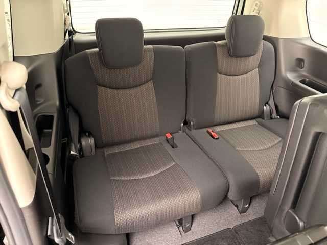 日産 セレナ HWS S HV Vセレ +SeftyⅡ 兵庫県 2015(平27)年 8万km ダイヤモンドブラック サンルーフ/純正SDナビ＆フルセグTV/（CD＆DVD＆MSV＆BT）/アラウンドビューモニター/両側パワースライドドア/ビルトインETC/オートライト/LEDライト/Aストップ/スマーキー/プッシュスタート/コーナーセンサー/Wエアバッグ/純正アルミホイール
