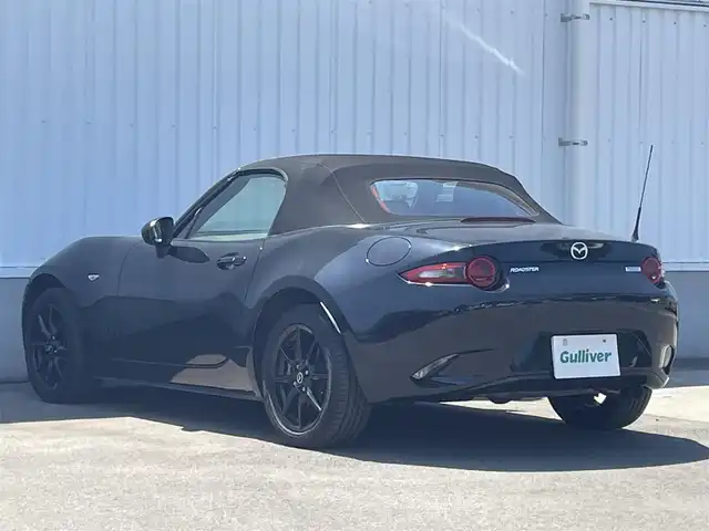 マツダ ロードスター S スペシャルパッケージ 愛媛県 2018(平30)年 3.7万km ジェットブラックマイカ 純正ナビ（Bluetooth/CD/DVD/フルセグTV)/ETC/シートヒーター/USB入力端子/クルーズコントロール/衝突被害軽減ブレーキ/ブラインドスポットモニター/アクセサリーランプ/ソフトトップ/純正16インチアルミホイール/フロアマット/ABS/道路標識認識機能/パーキングセンサー/横滑り防止装置/レーンキープアシスト/プッシュスタート/スマートキ